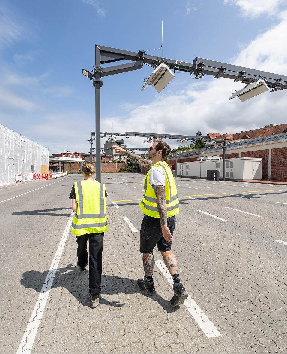 Robert und Marei auf der Baustelle