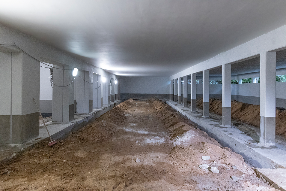 Zwischenstand nach Rückbau der geschädigten Betonsohle